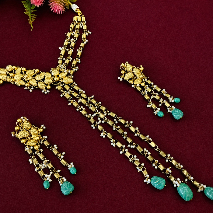 Nayaab Vines Neckpiece