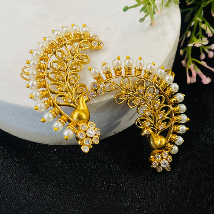 Nayaab yashika Earcuff