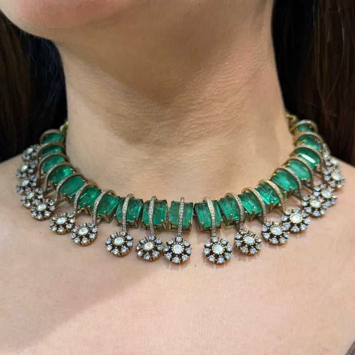 Nayaab Zarrin-Panna neckpiece