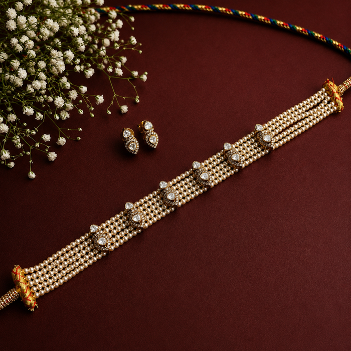 Nayaab zoya choker