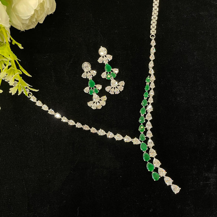 Nayantara Neckpiece