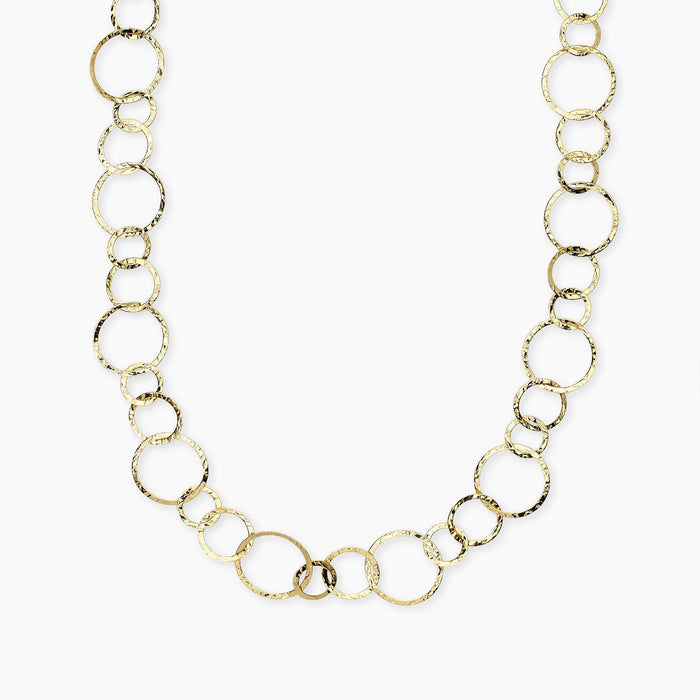 Collana con maglie dorate rotonde