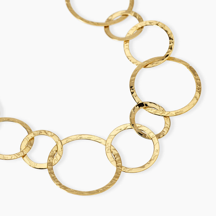 Collana con maglie dorate rotonde