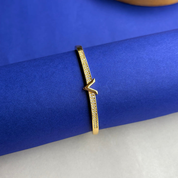 Noora V Bracelet