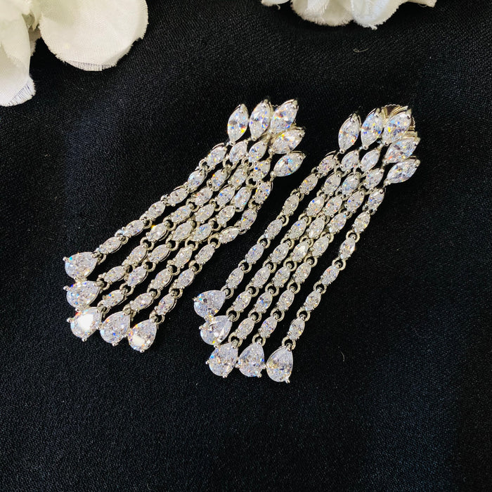 Noorika Earrings
