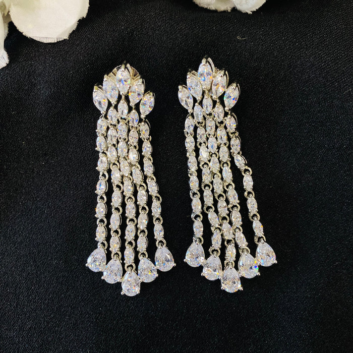 Noorika Earrings