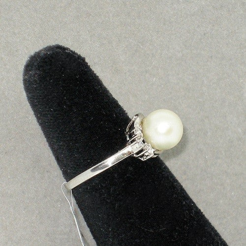 Pearl Ring