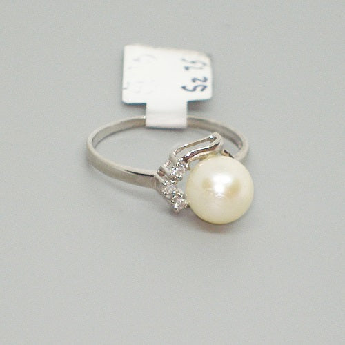 Pearl Ring