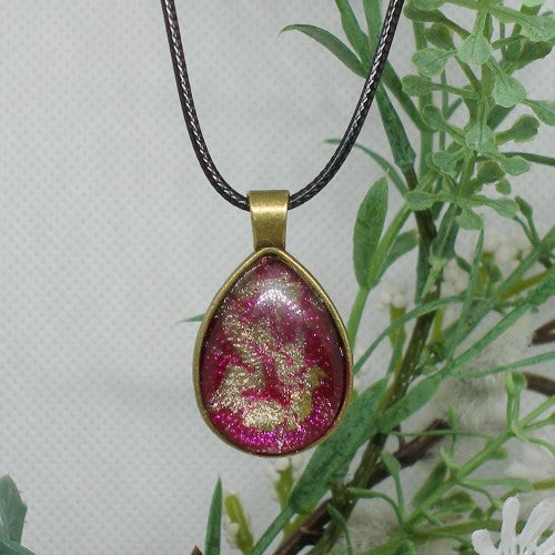 Polish Drop Pendant Necklace