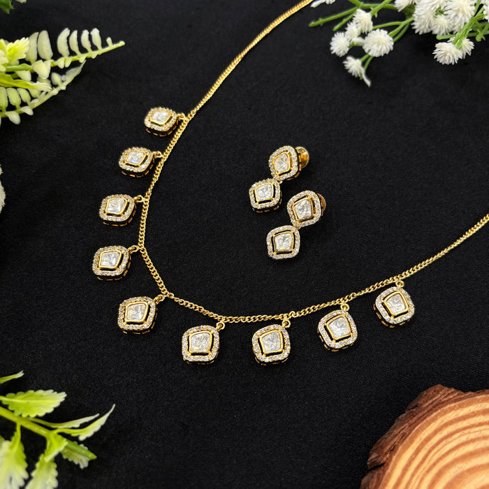 Riddhima Neckpiece