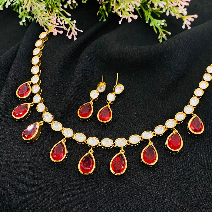 Nayaab Arushi Neckpiece