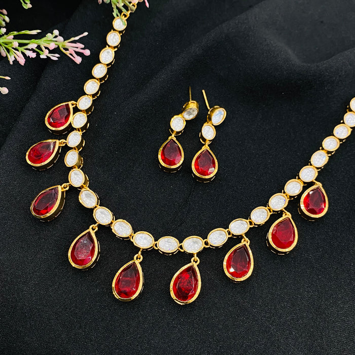 Nayaab Arushi Neckpiece