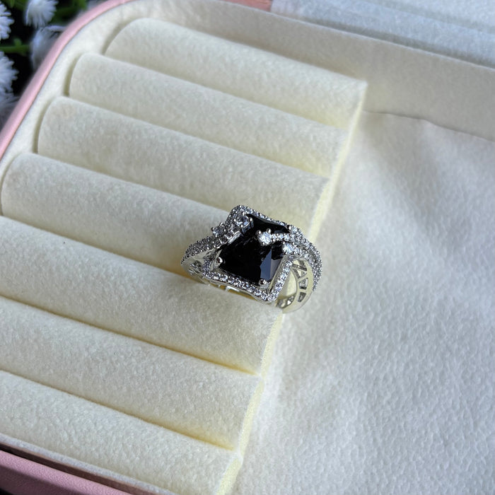 Ruhika Ring