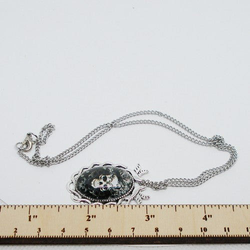 Skull Pendant Necklace