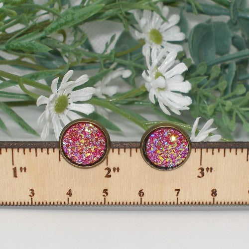 Sparkly post earrings