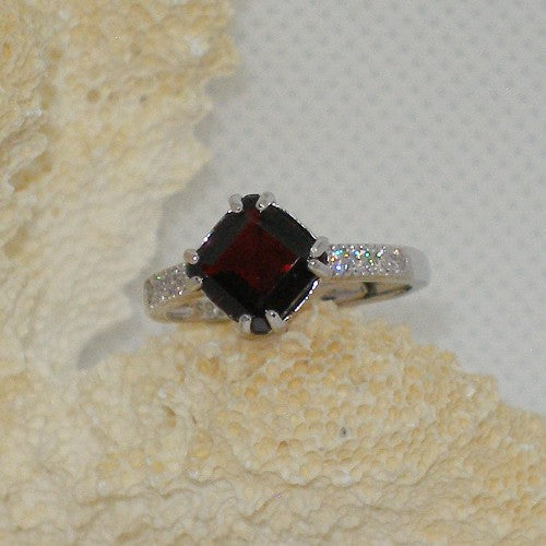 Square Solitaire Garnet Ring
