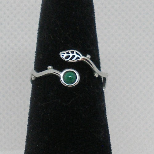 Vine Ring with Malachite
