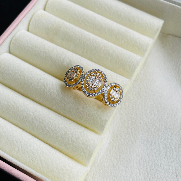Vyanika Three-Finger Ring